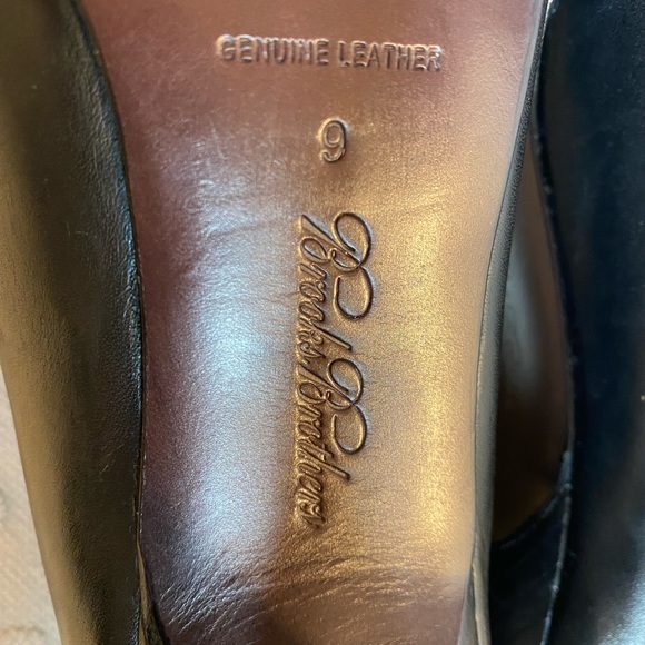 BROOKS BROTHERS Black Leather Spectator Pumps with Patent Leather Toe - Picture 6 of 16